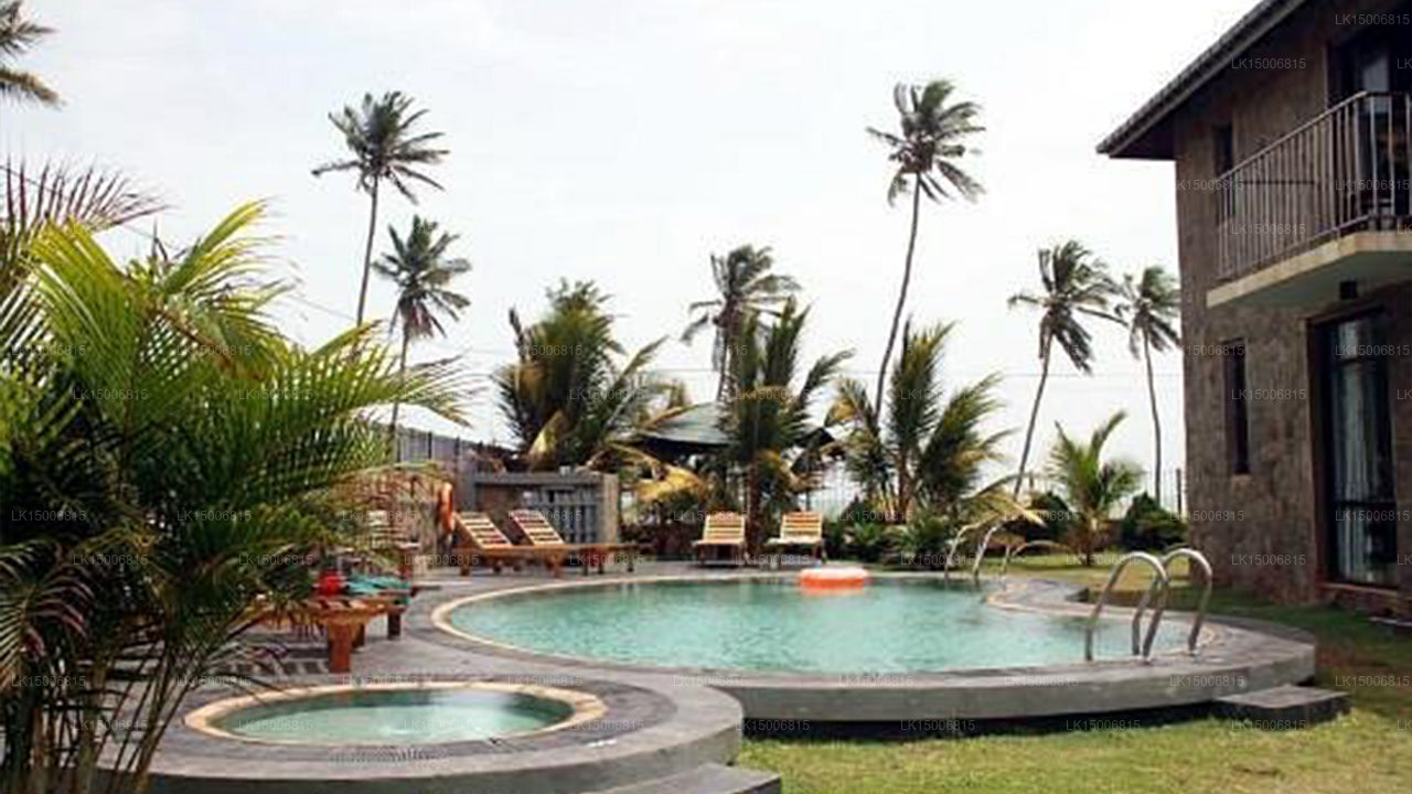 C & I Beach Hotel, Chilaw