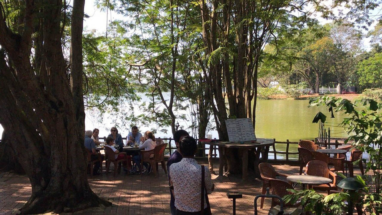 Hotel Diya Dahara, Kurunegala