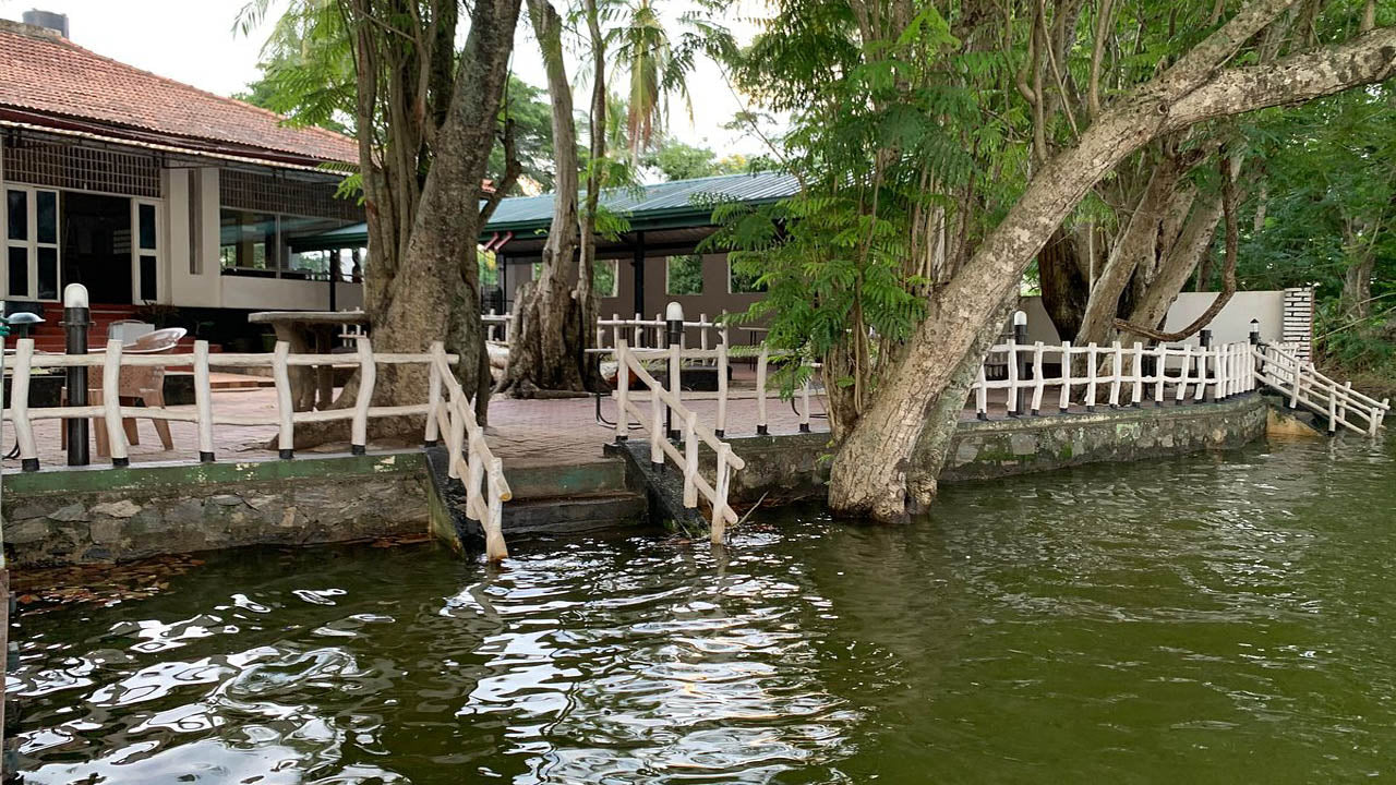 Hotel Diya Dahara, Kurunegala