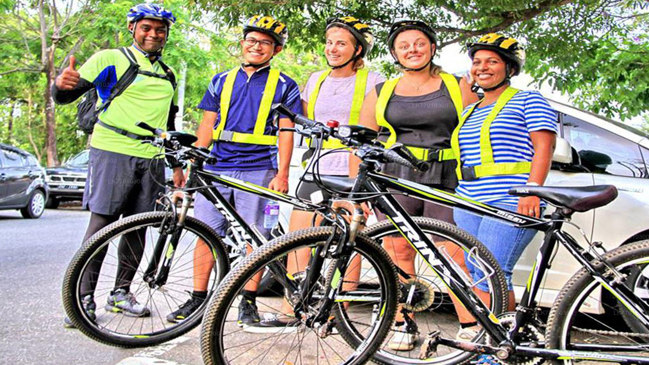 Randonnée matinale à vélo depuis Colombo